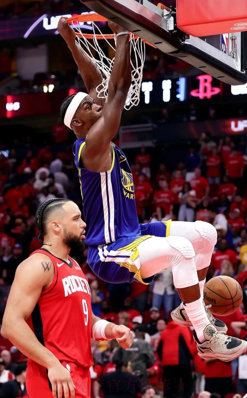 勇士本场首发:库里、穆迪、理查德、巴特勒、波斯特 勇士本场首发:库里、穆迪、理查德、巴特勒、波斯特